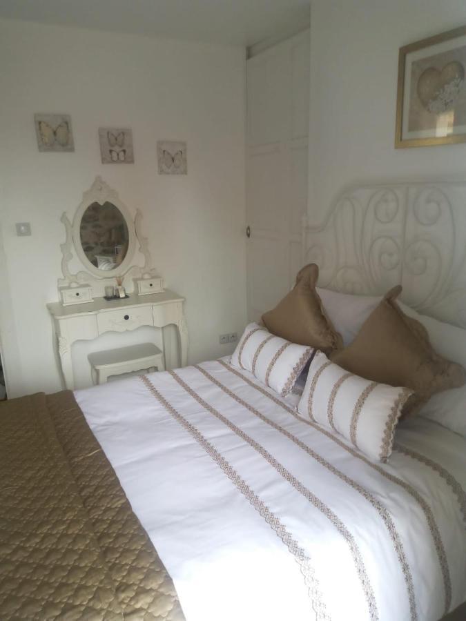 Maison De L'Amour Apartment Chardonnay Assignan Zewnętrze zdjęcie